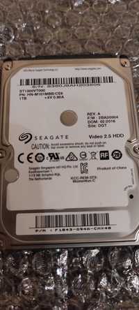 Seagate ST1000VT000 - 1TB 5.4K SATA 6.0Gbps 2.5" 8MB Cache Hard Drive