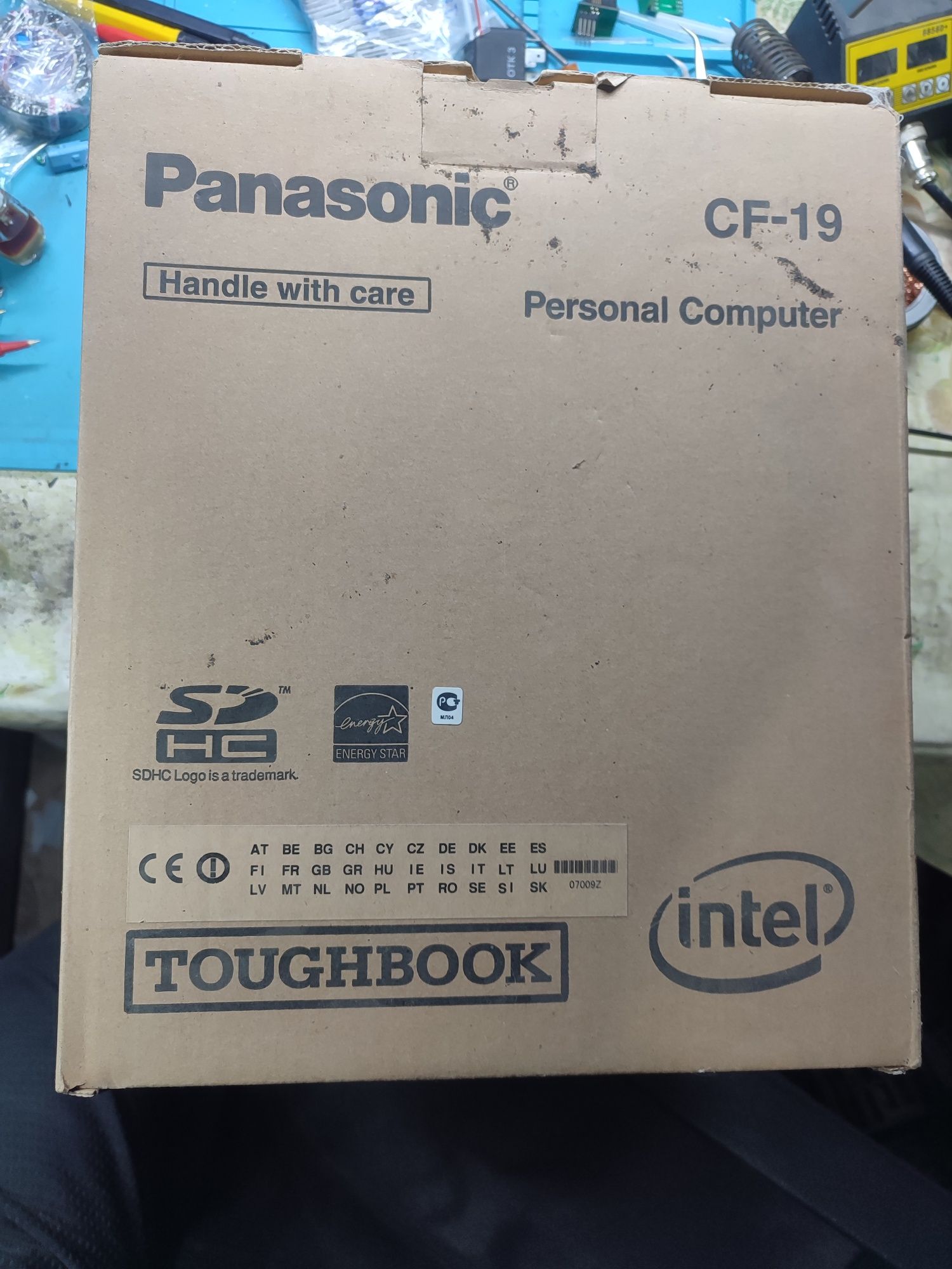 Ноутбук Panasonic cf-19