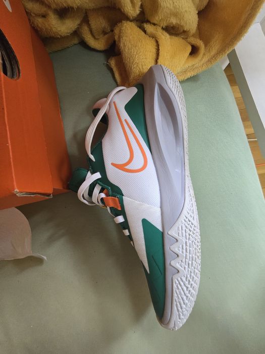 Adidasi de Baschet Nike Precision 6