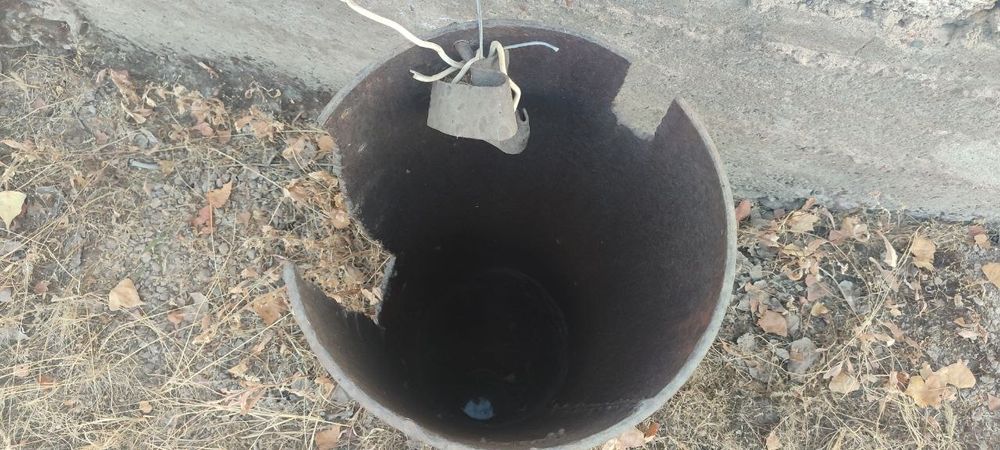 Продаётся земля Бургулюк 12 соток,дом коробка