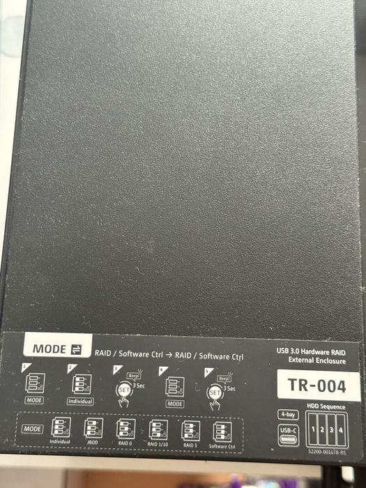 Vand unitate HDD 4x sloturi Qnap Tr-004