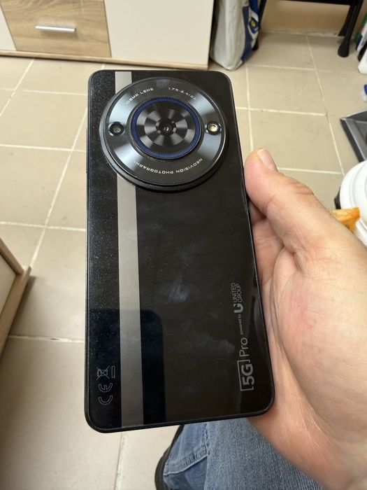 5G UG Phone U25 6/256gb - на 3 месеца, перфектен