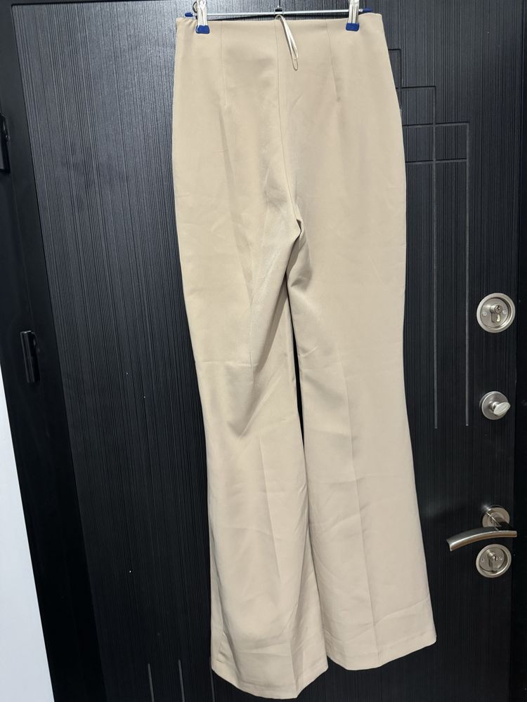 Нов панталон Zara S ,наметка Pieces