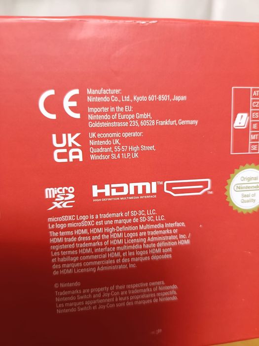 Vând Nintendo Switch stare foarte bună+ 1 joc