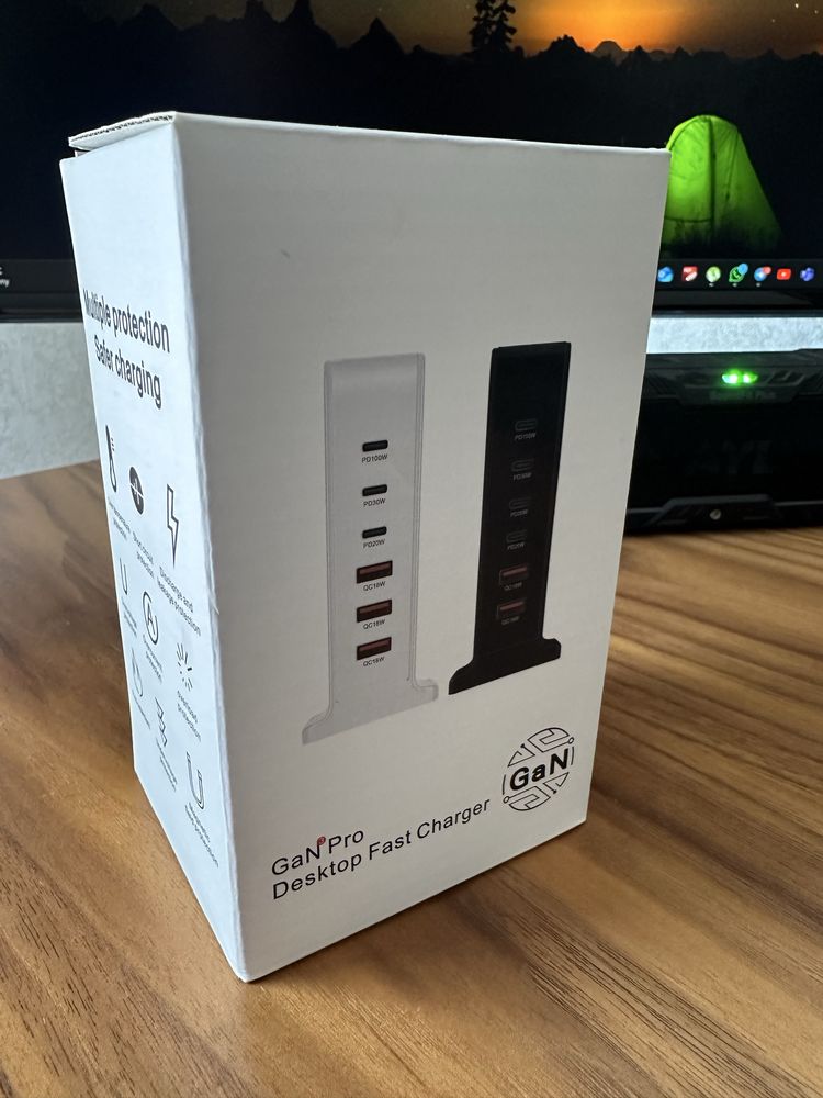 Док станция, Зарядное устройсто Gan Pro Desktop Fast Charger
