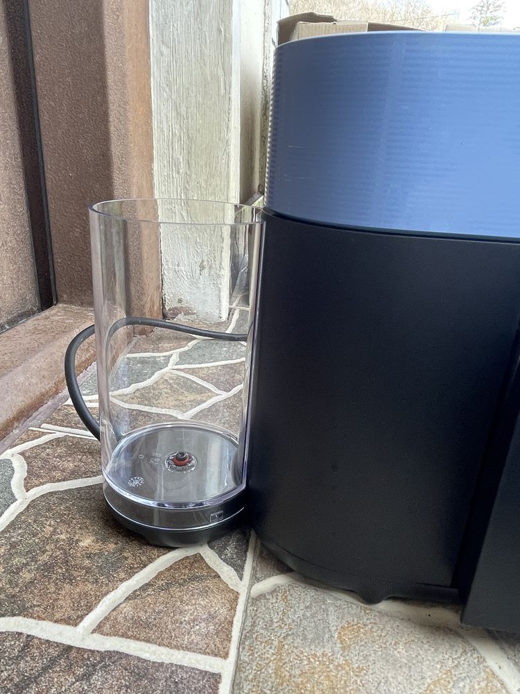Espressor automat Nespresso Vertuo Pop