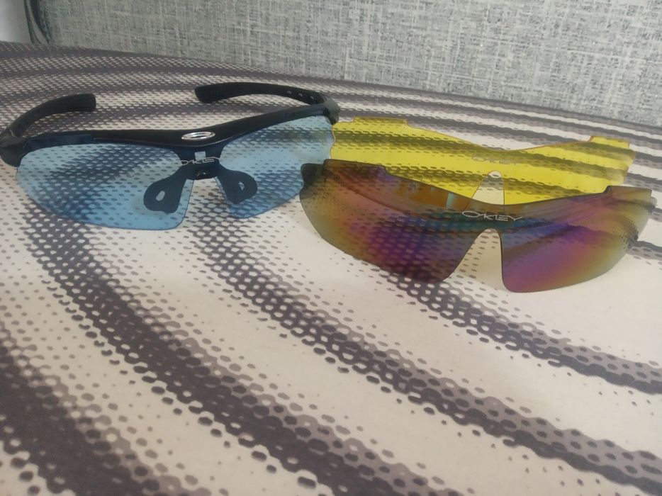 Мужские спортивные очки