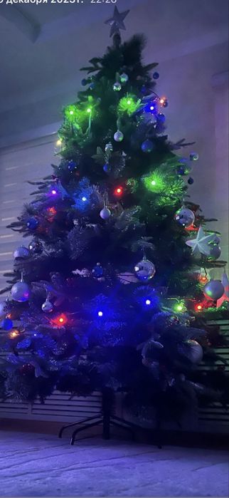 Продам ёлку в хорошем состоянии