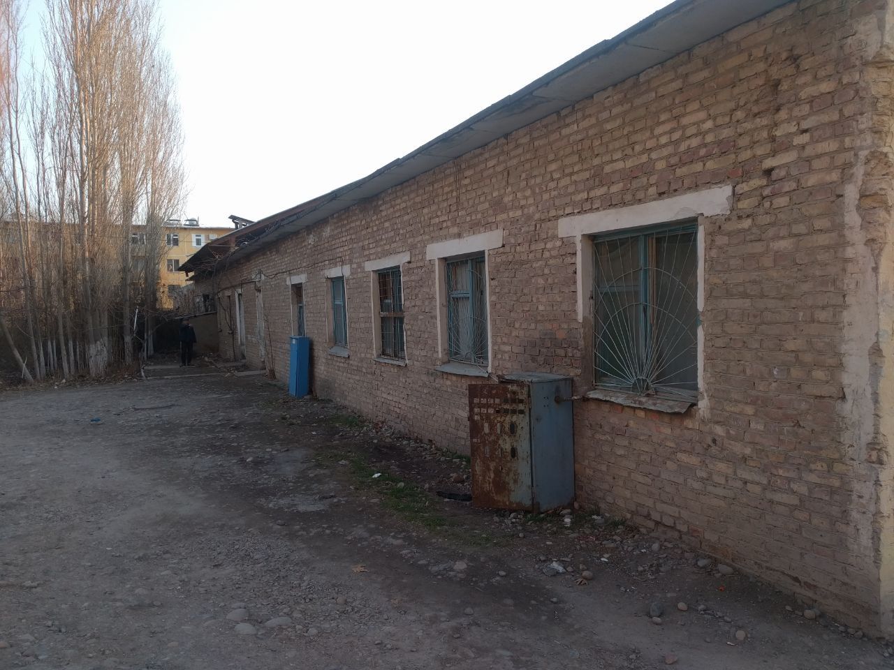 Поп тумани Халкобод ШФЙда Нотурар бино ижарага берилади