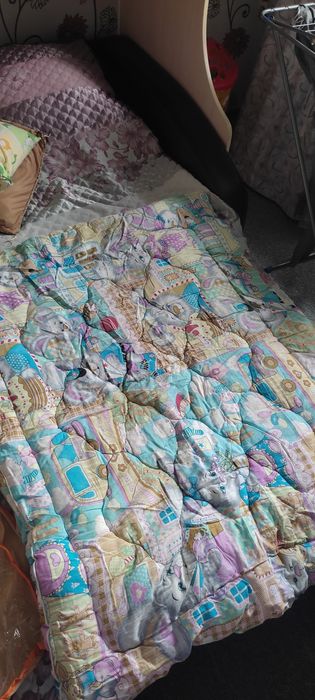 Продам детские одеяла