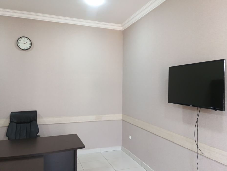 На Пионерской сдается отличный офис с мебелью