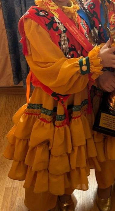 Продам костюмы казахские