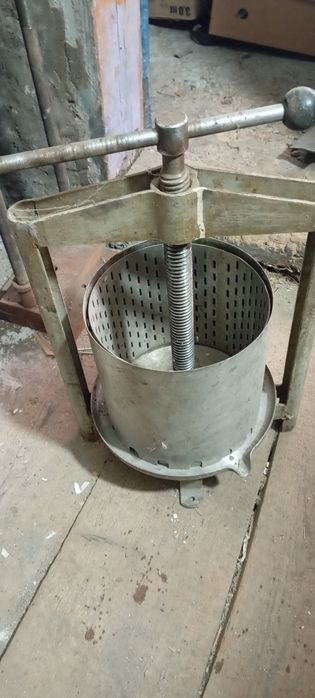 Соковыжималка ручная