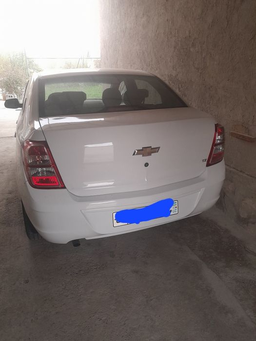 Koblet sotiladi 2018 chi yil holati yaxshi kraskasi bor 3ta detalda