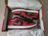 Adidasi Jordan 1 Low Reverse Bred