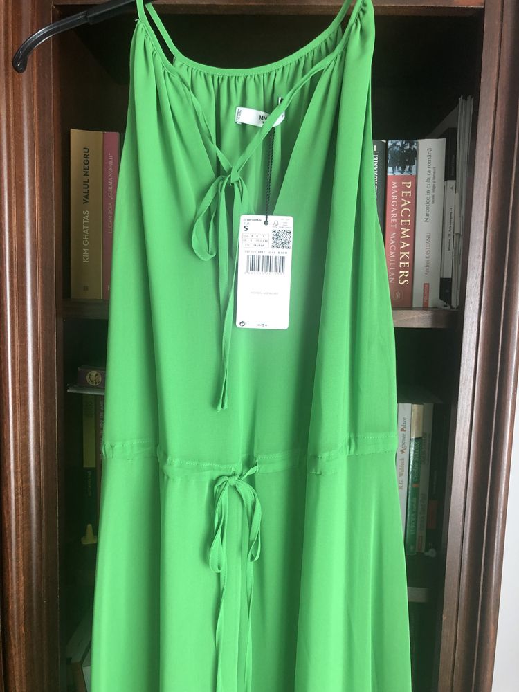 Rochie verde S Mango Noua!