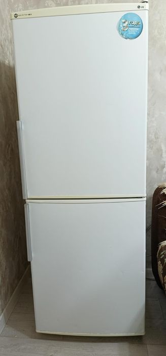 Холодильник  LG бу