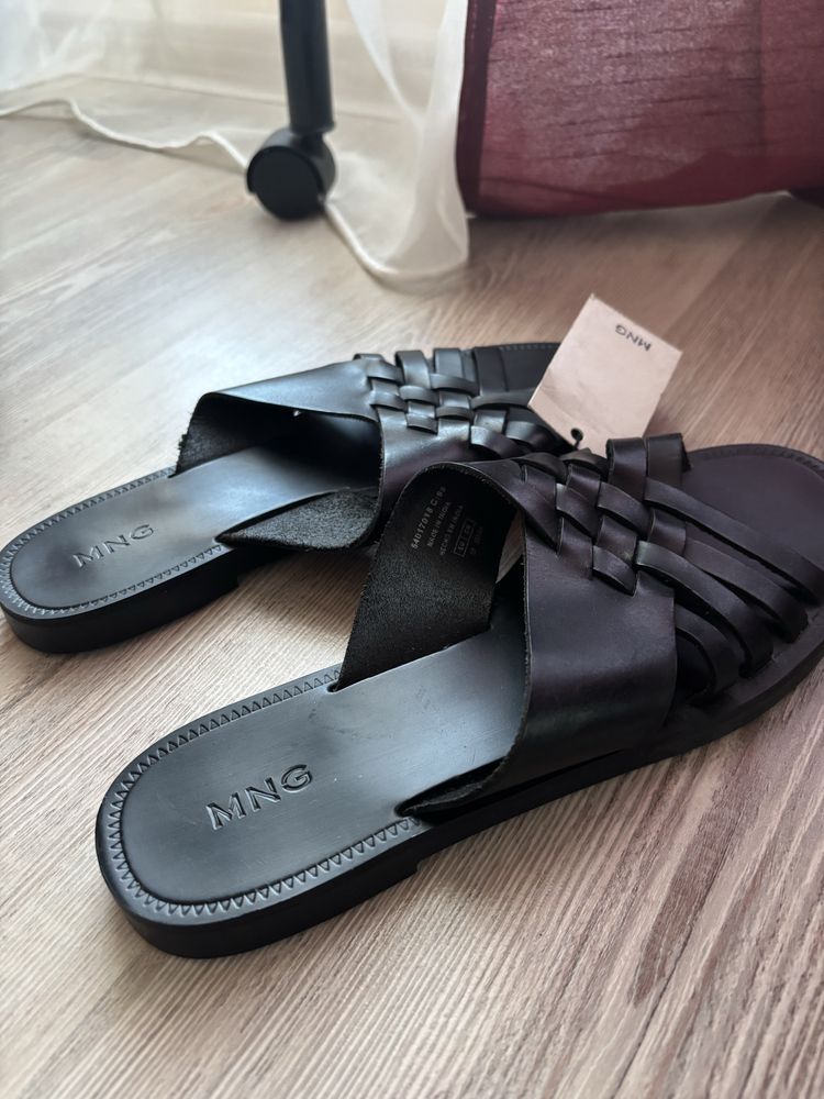 Чехли и Сандали Mango