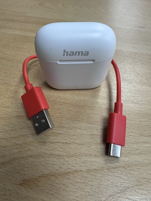 Безжични слушалки hama freedom light