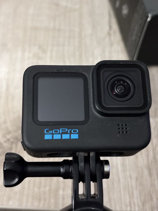 GoPro Hero 11, 2024 + accesorii