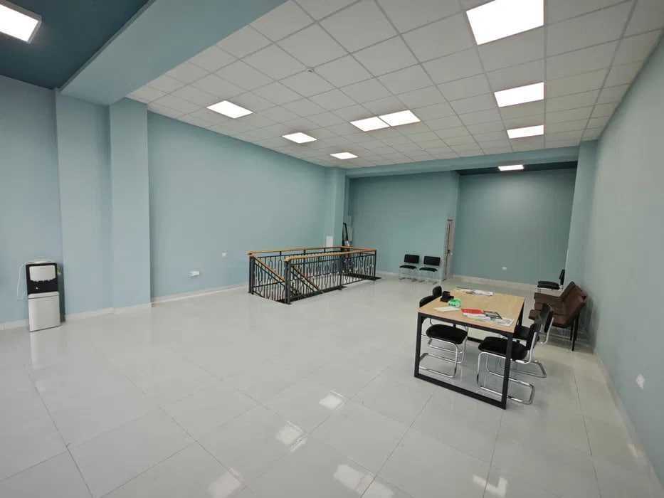 Сдаю в Офис Для Бизнеса  Аренду 84м2 Мирзо Улугбек ТТЗ Ор,ЖК Riverside