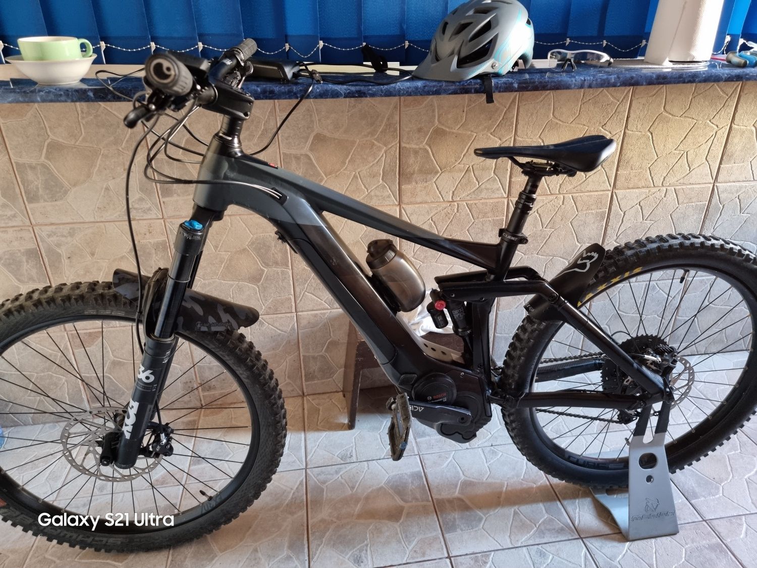 Bicicleta electrica Cube stereo hybrid  HPA 160 ST