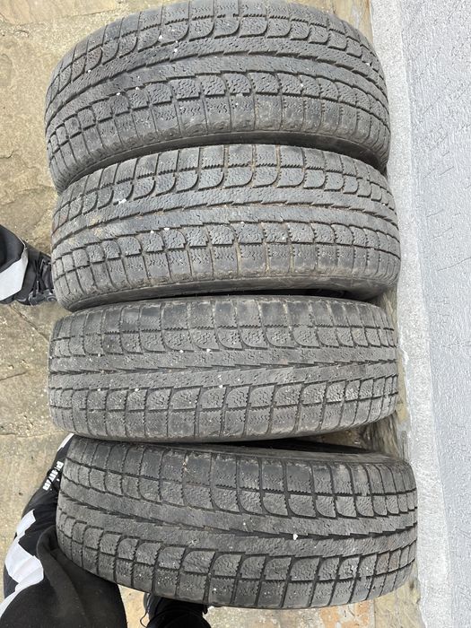 4 броя гуми в джанти