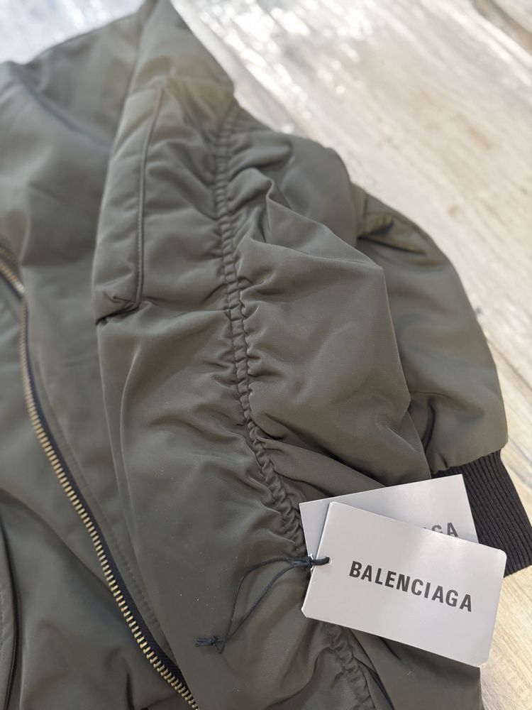 Дамско яке Balenciaga