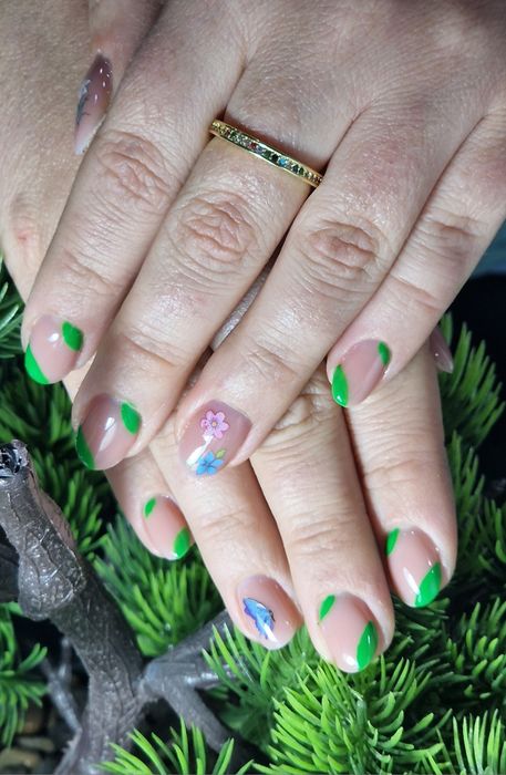 Unghii cu gel/semi Ploiesti