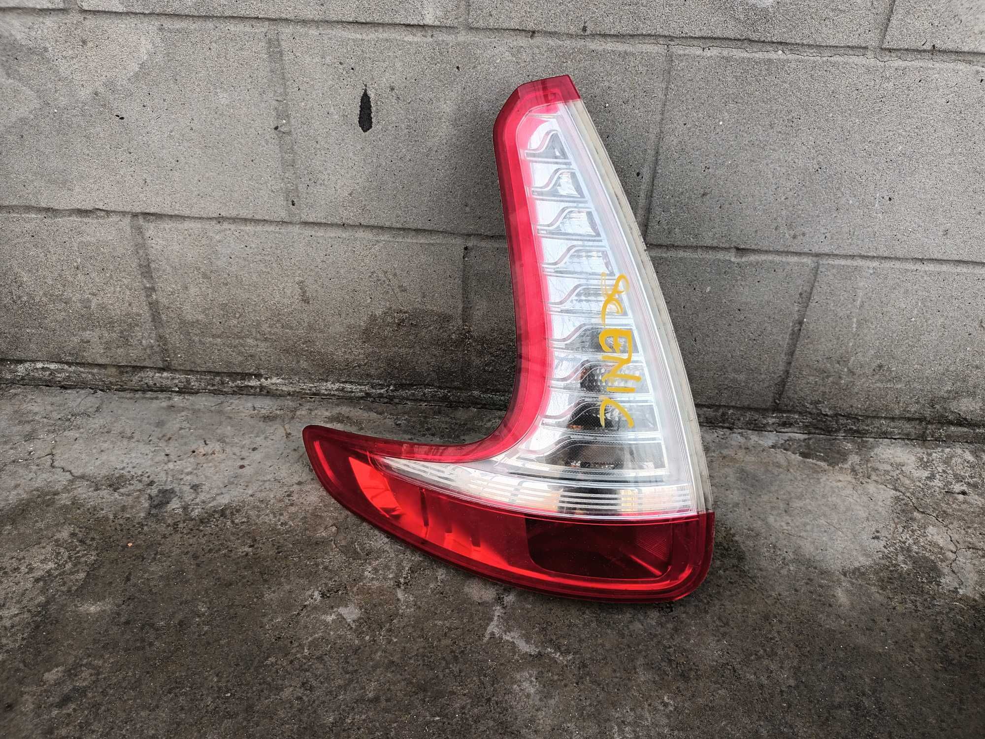 ляв стоп за рено гранд сценик 09- 13 RENAULT CRAND SCENIC III