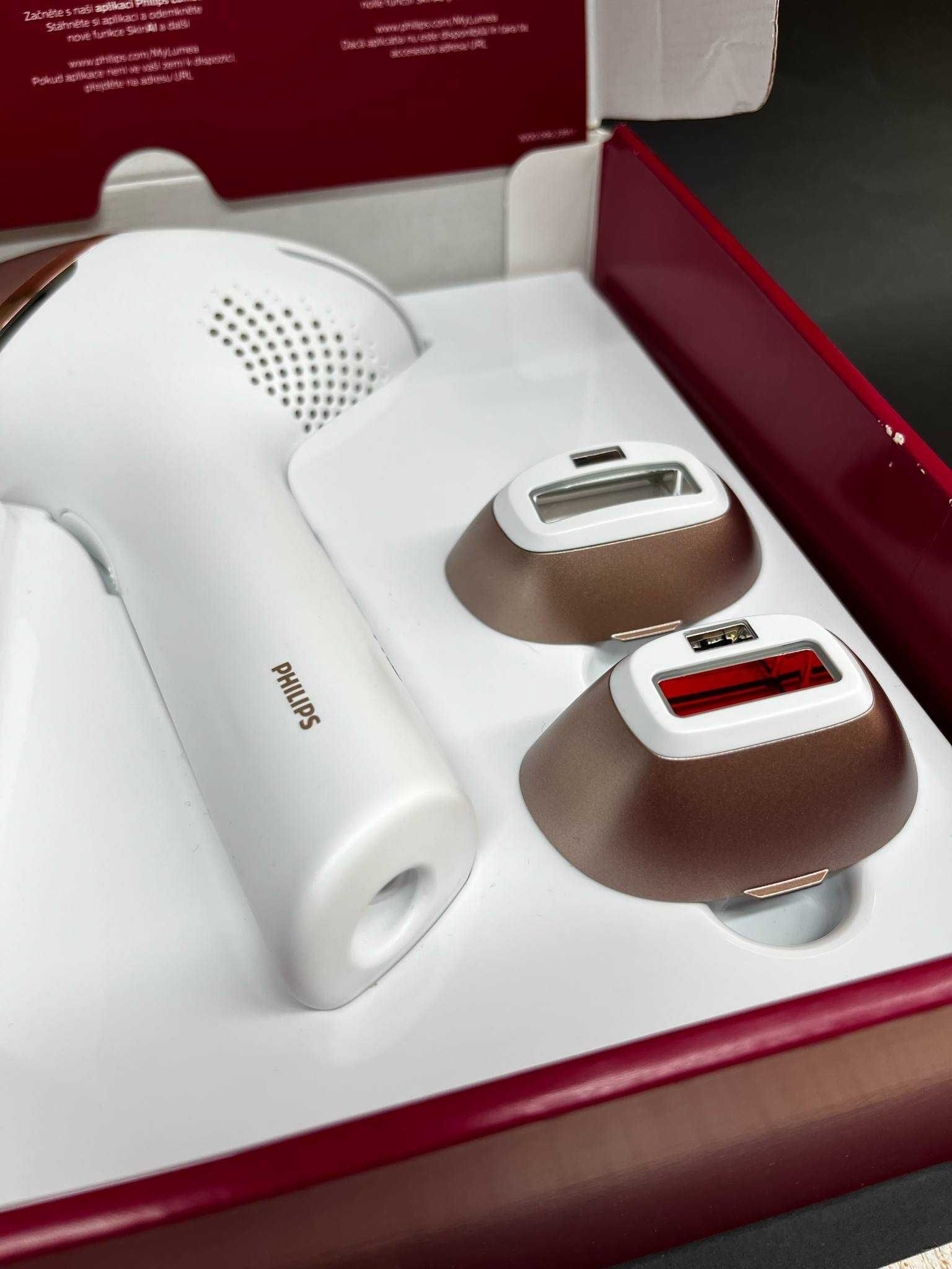 Фотоепилатор Philips Series 9900 LUMEA BRI973/00/ Гаранция