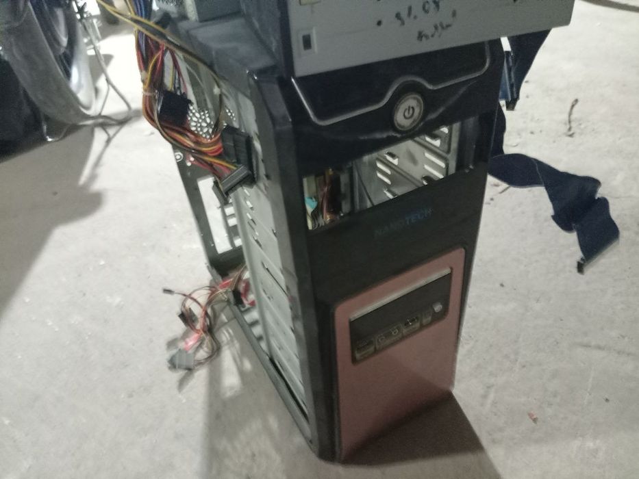 Компютер арзонга сотилади