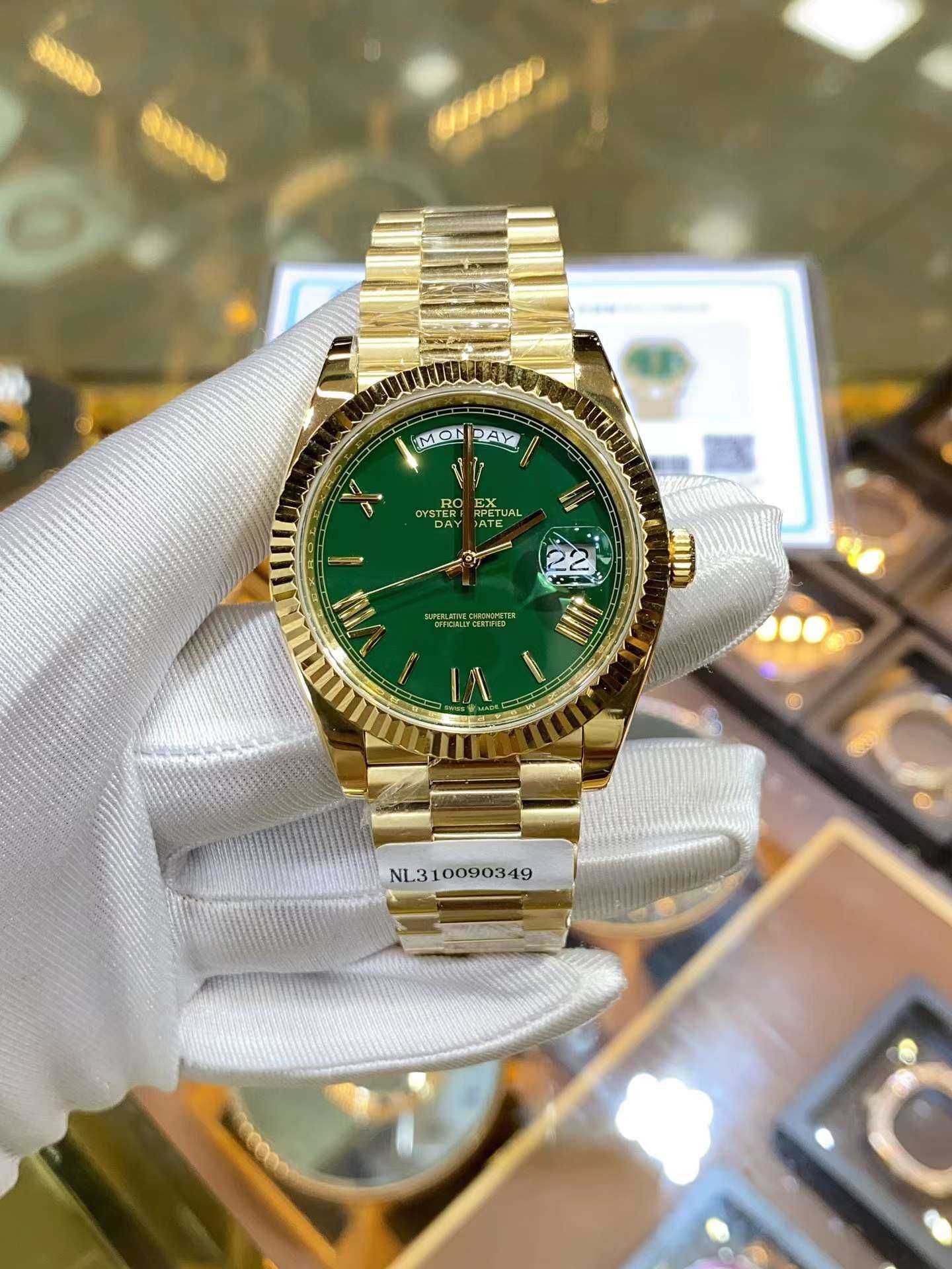 Rolex Day-Date 41mm златист зелен циферблат