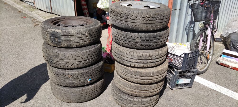 Vând jante de 15 și 13 inch