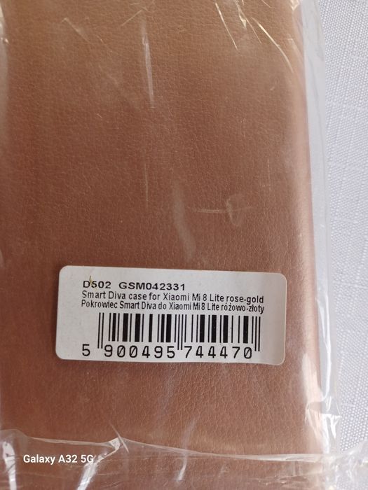 Vând  Husă telefon  XIAOMI Mi8 Lite