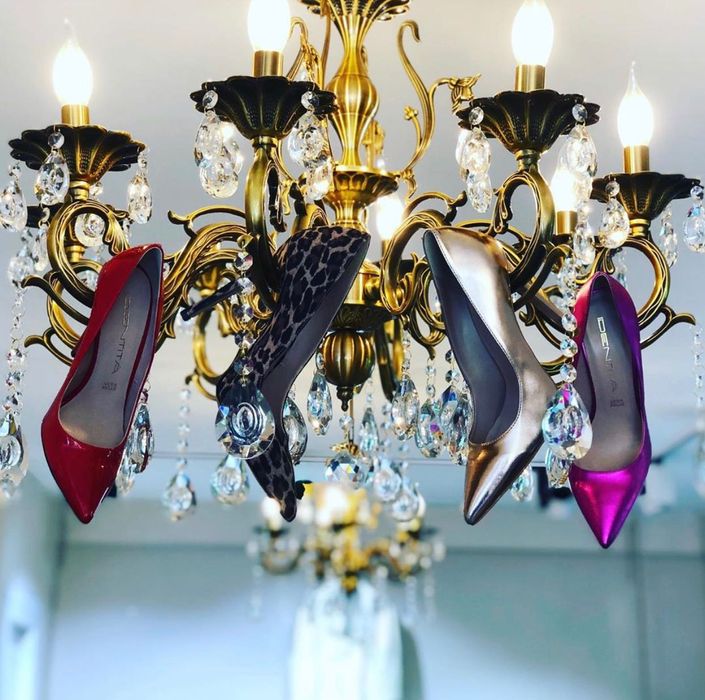 Vând stoc 30 perechi pantofi și sandale cu toc Identità, Made in Italy