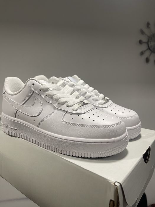 Nike Air Force 1 Low Triple White