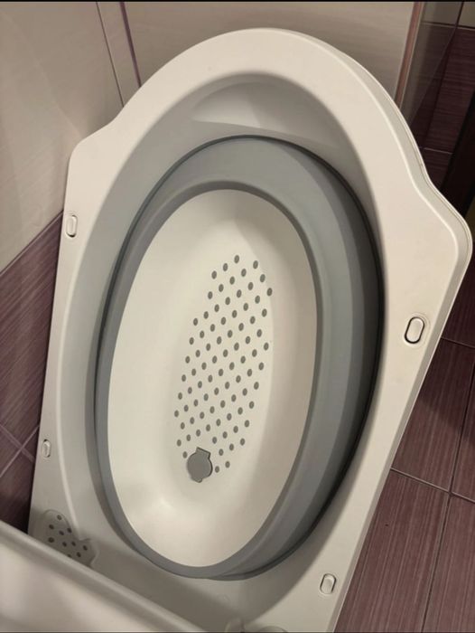 Cădiță nou născut în stare foarte buna