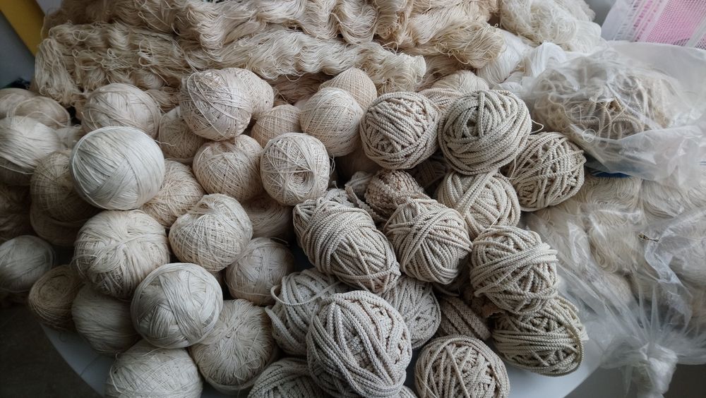 Vând ață, ghemuri macrame