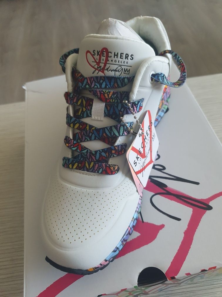 Маратонки Skechers 37