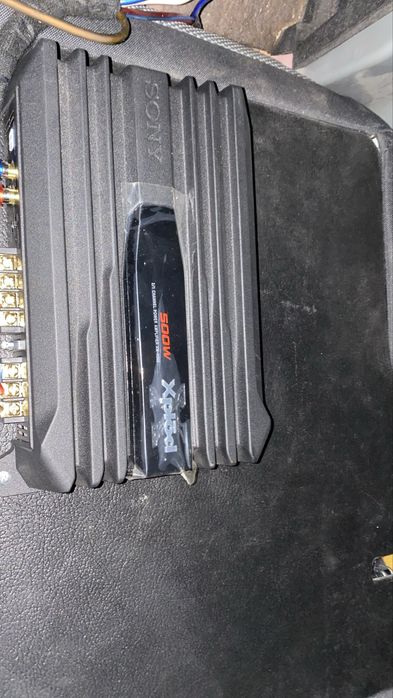 jbl 1200 uslitel sony 500 w