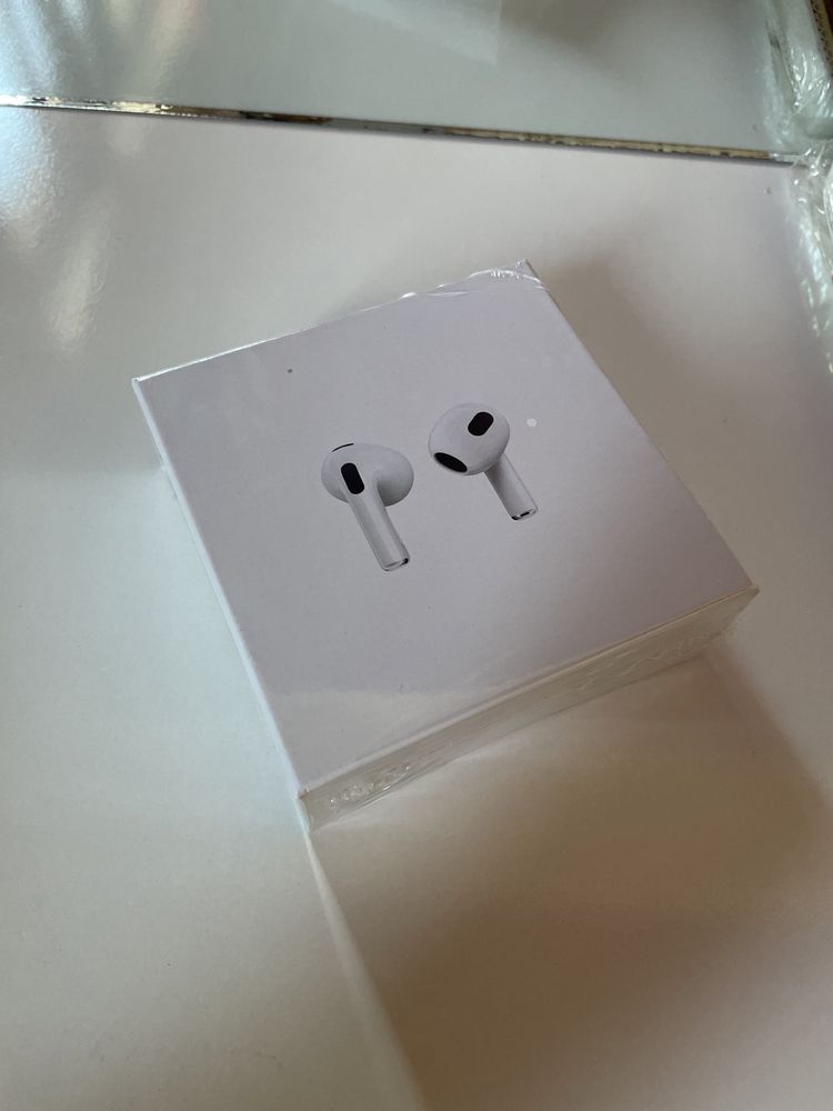 Наушники Apple Airpods 3rd generation