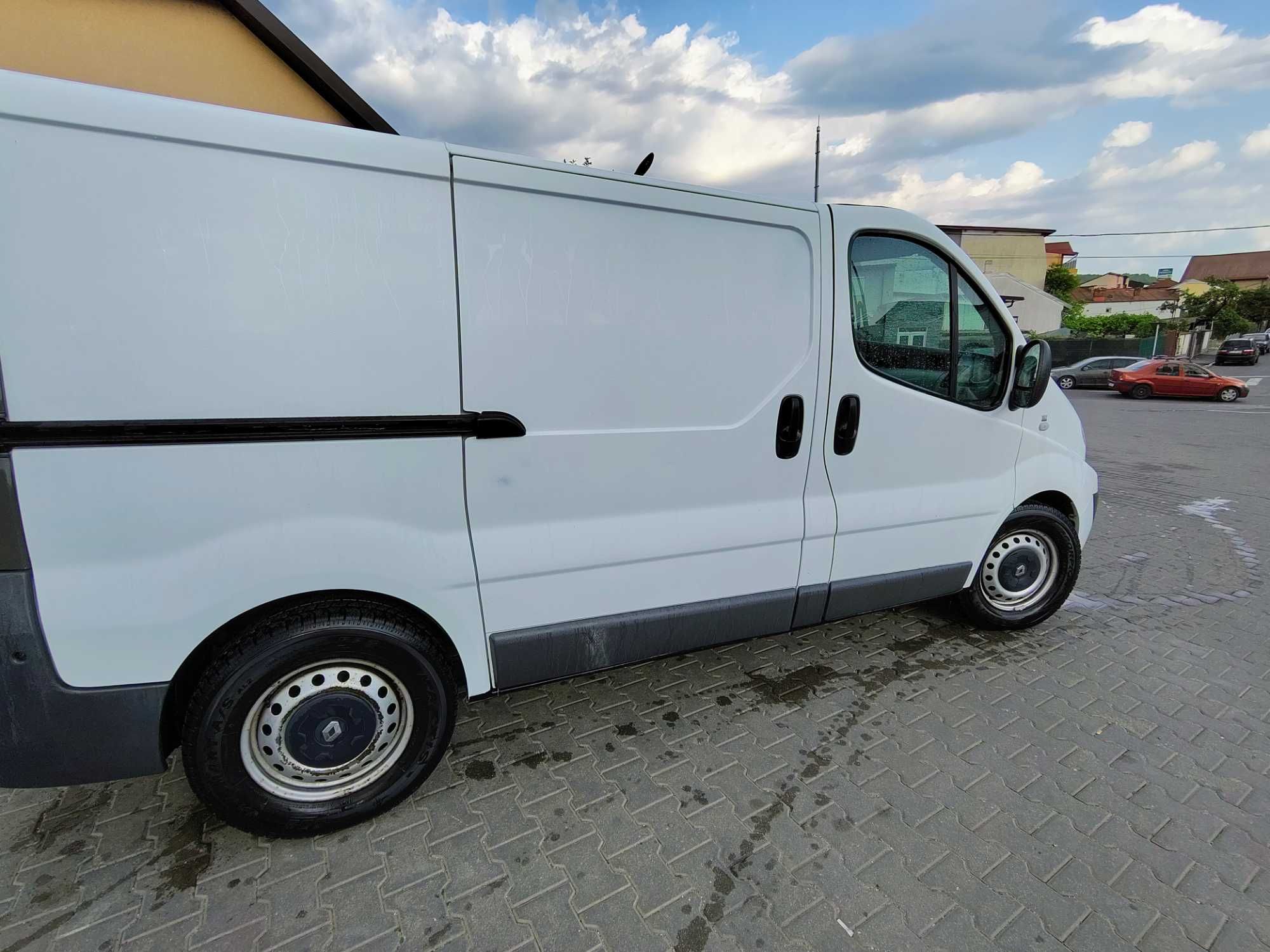 De vînzare Renault trafic