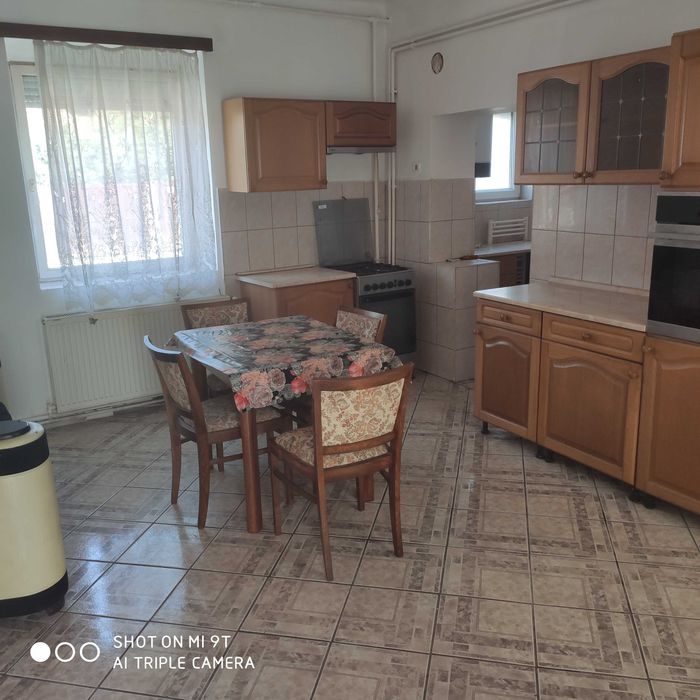 Chirie casa vacanta Seleus, linga Sighisoara