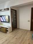 Inchiriez apartament 2 camere zona Mall Shopping City