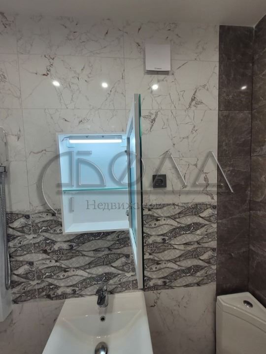 Продава се Двустаен апартамент в София, Надежда 2 - 60 кв.м за 2209 €/кв.м - Снимка #8