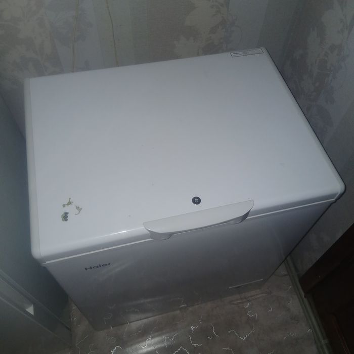 Продам морозильную камеру