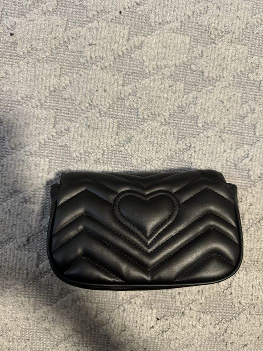 Черна дамска чанта gucci