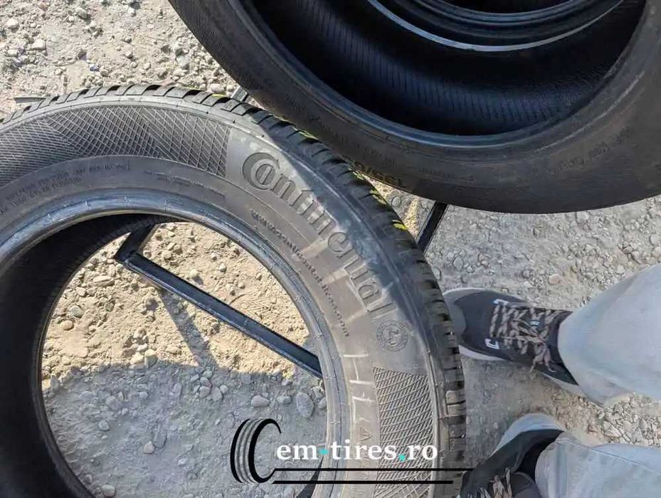 SET 2 Anvelope Iarna 195/65 R15 CONTINENTAL contiWinterContact TS850