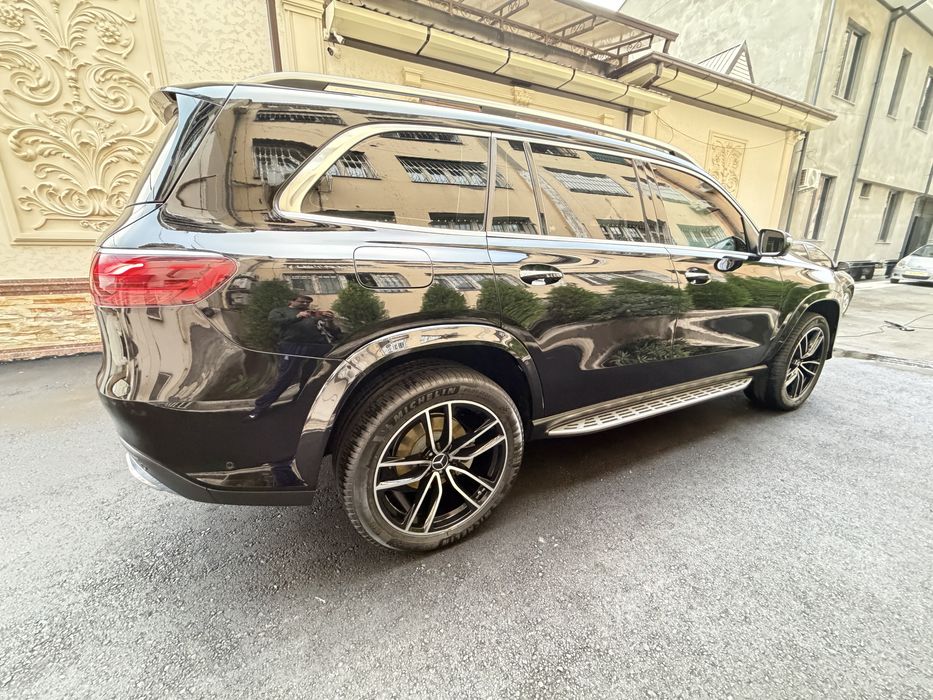 Срочно Mecedes-bens GLS 450 сотилади 2025 й.  рестайлинг Ўзимни номима